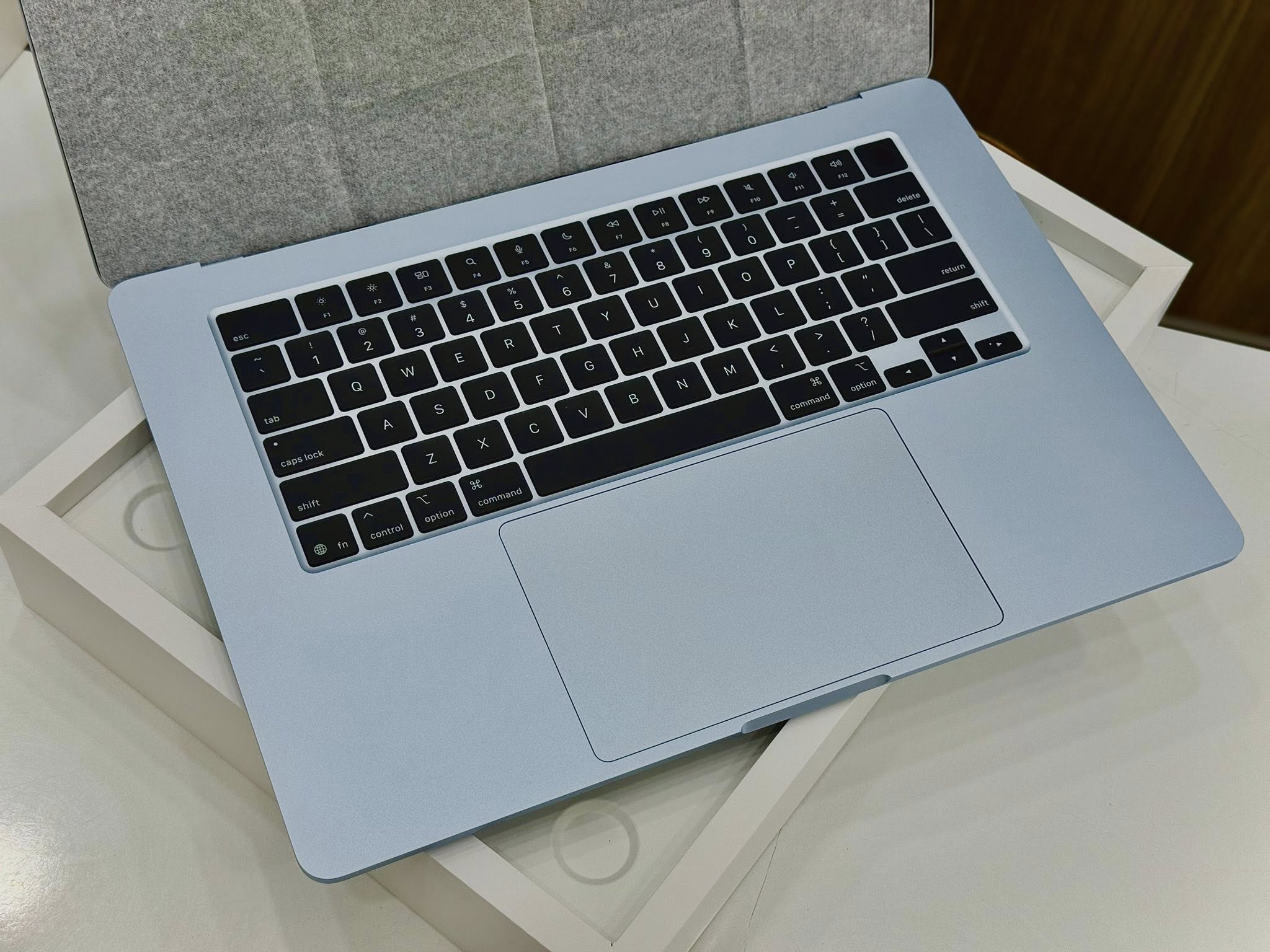MacBook Air M4